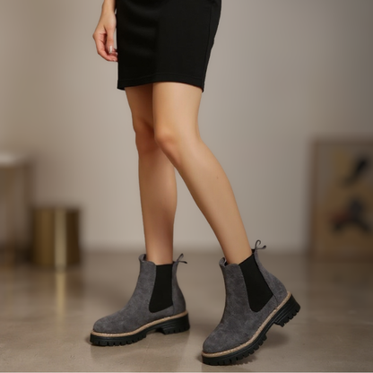 Alevtina Chelsea Boots