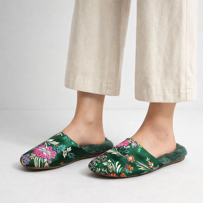 Liangshi Floral Slippers