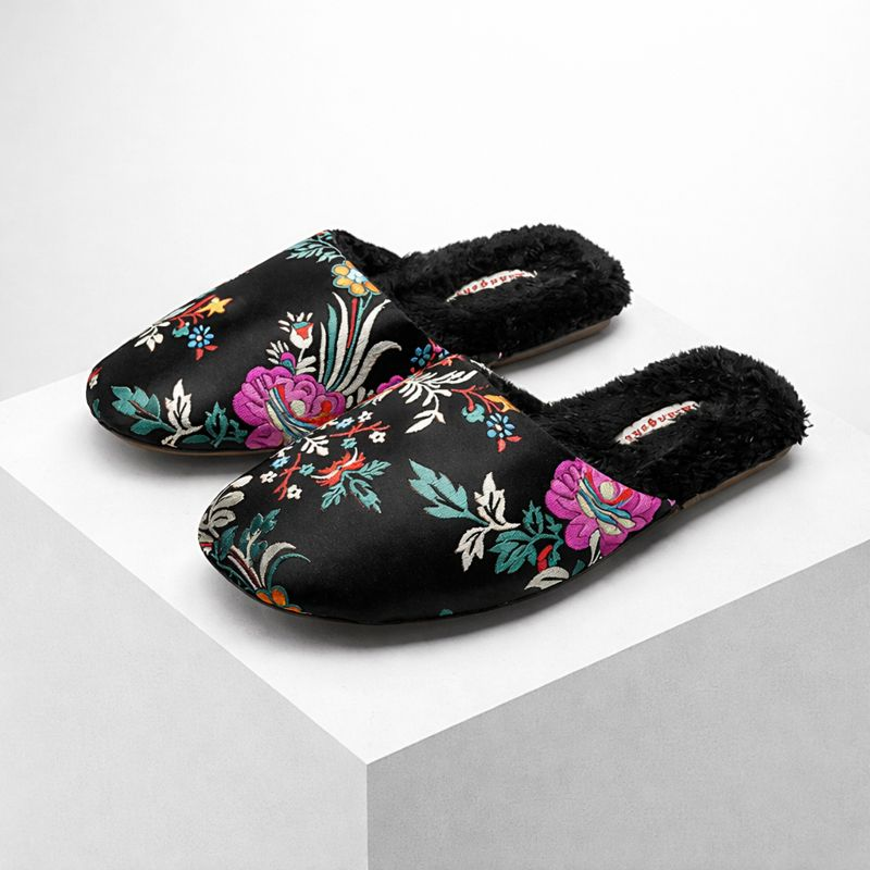 Liangshi Floral Slippers