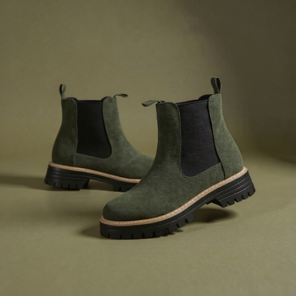 Alevtina Chelsea Boots