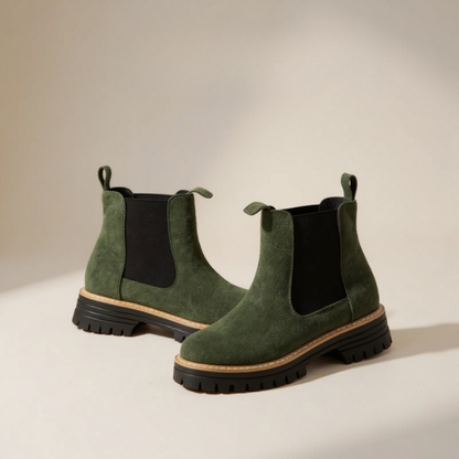 Alevtina Chelsea Boots