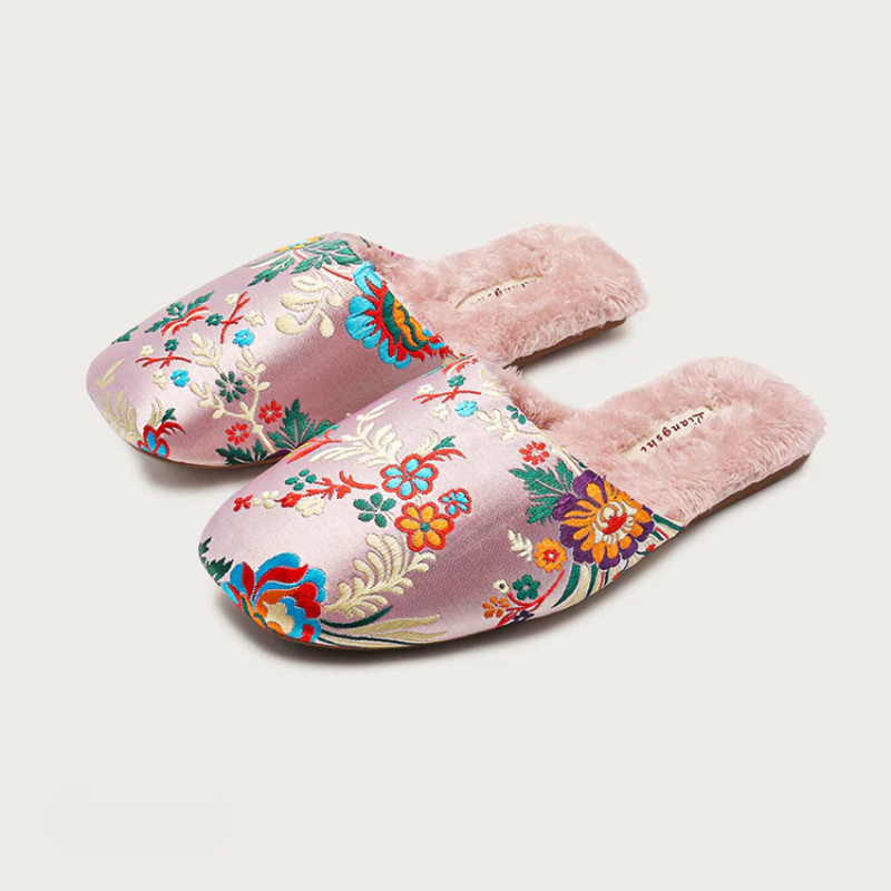 Liangshi Floral Slippers