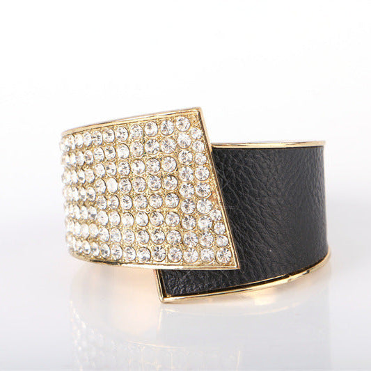 Aura Diamond Wave Bracelet
