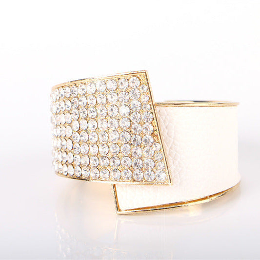 Aura Diamond Wave Bracelet