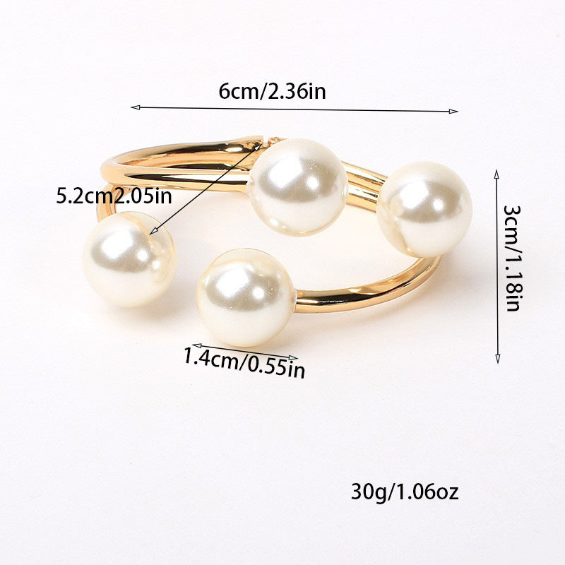Aura Double Pearl Bangle