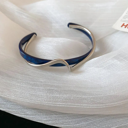 Precious Wave Bracelet