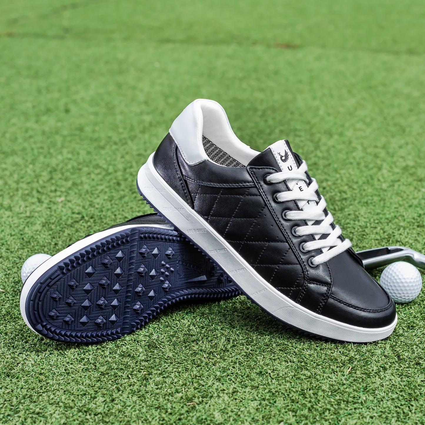 Double-Waggle Golf Shoes