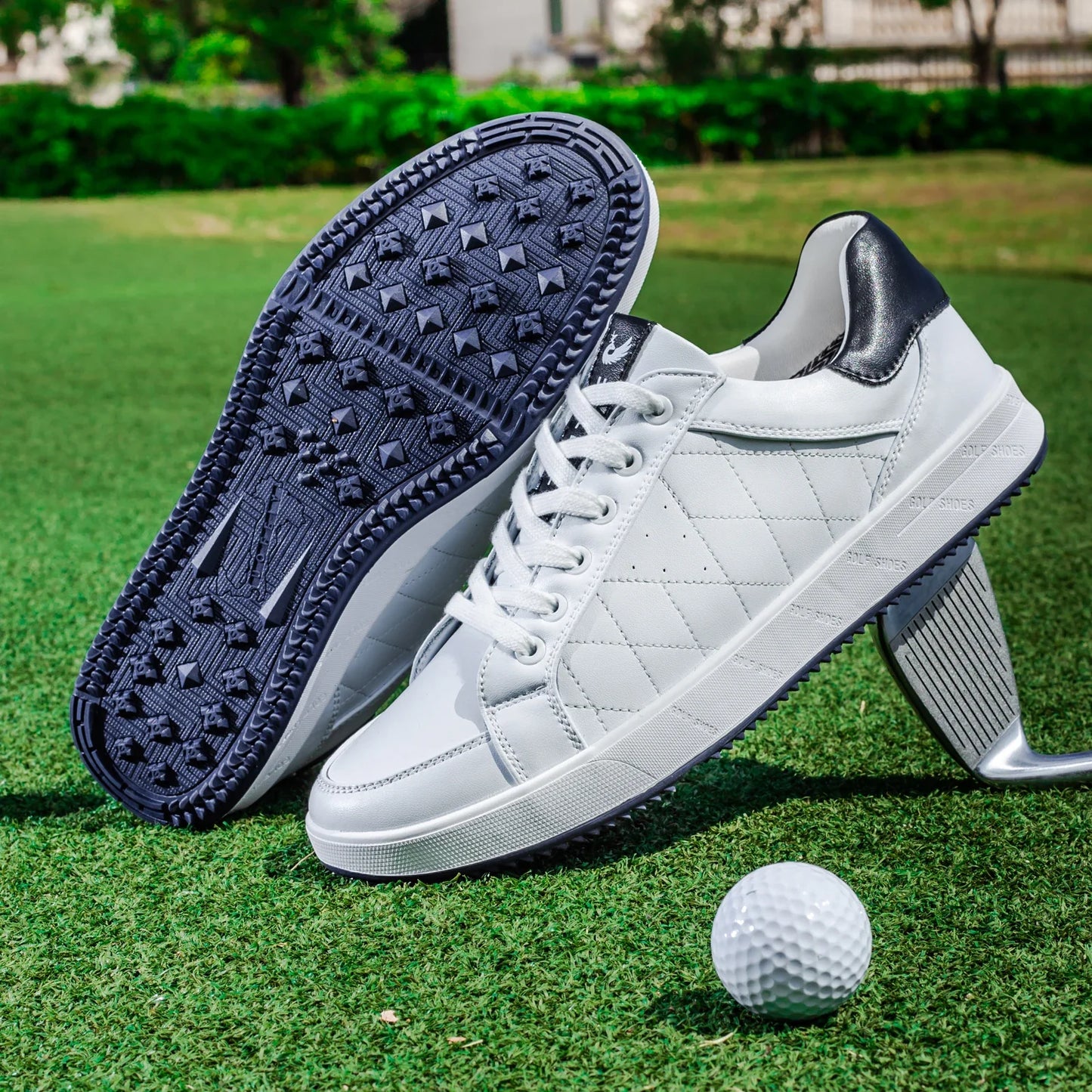 Double-Waggle Golf Shoes