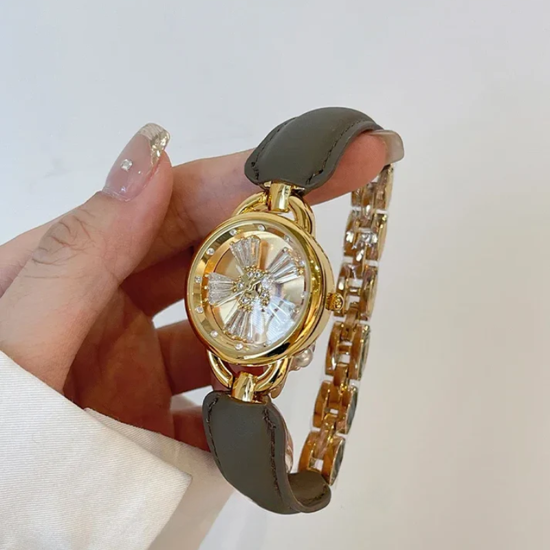 Lilly Watch